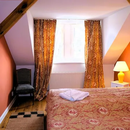 Hofensemble Nahe Berlin * Lietzen