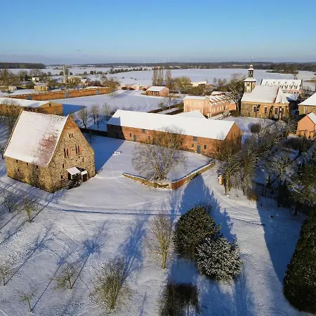 Apartamento Hofensemble Nahe Berlin *