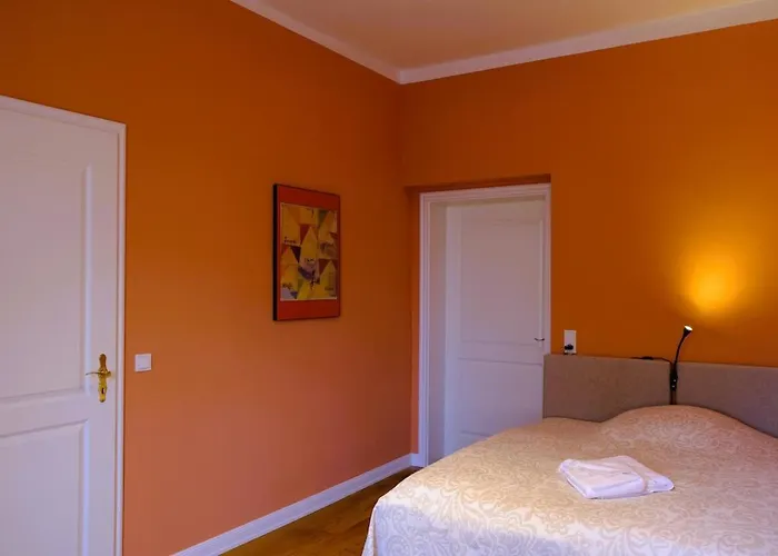 Hofensemble Nahe Berlin *