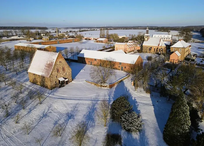 Apartment Hofensemble Nahe Berlin *